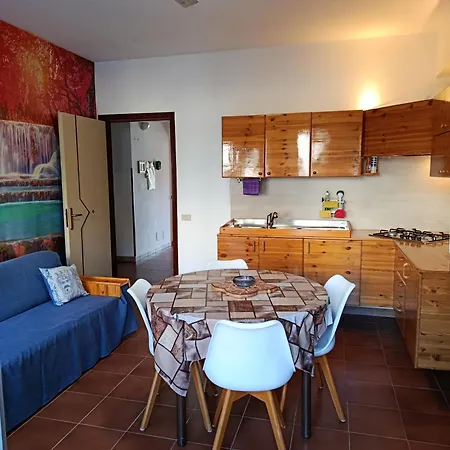 Penelope - Free Parking Apartment